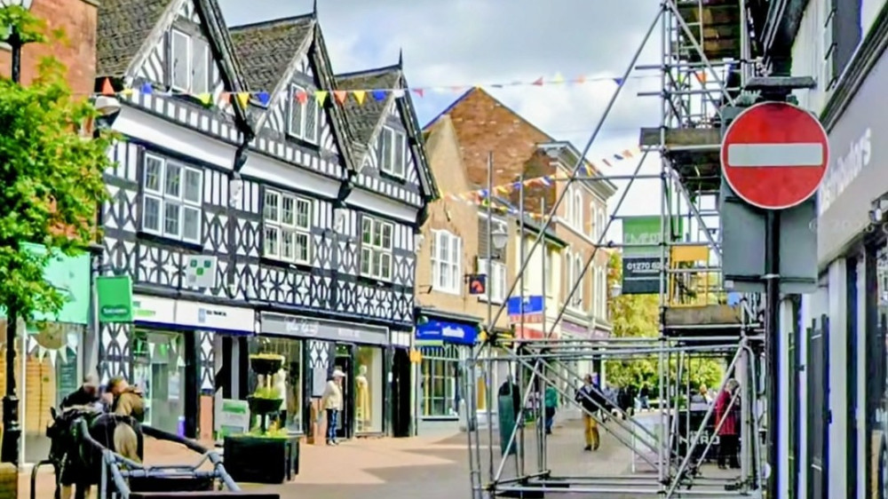 The combined defibrillator and bleed kit would be installed at Nationwide Building Society on High Street (Photo: Google).