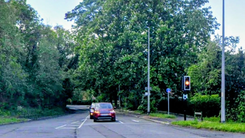 London Road, between Elwood Way and Second Dig Lane, will close from 8am and 4pm, until Thursday 27 August (Photo: Google).
