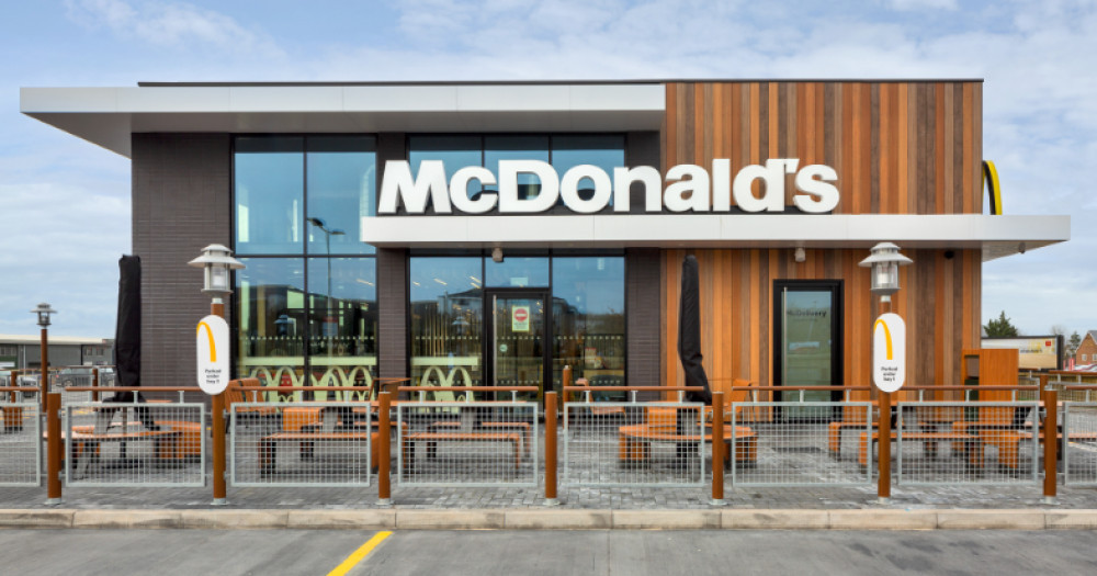 Shepton Mallet town councillors will consider plans for a new McDonald's drive-thru at Haskins Retail Park on Tuesday evening.