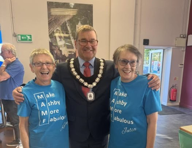 Kathy and Julia have been commended by the Mayor for their contributions to the town (Photo: Murrae Blair-
