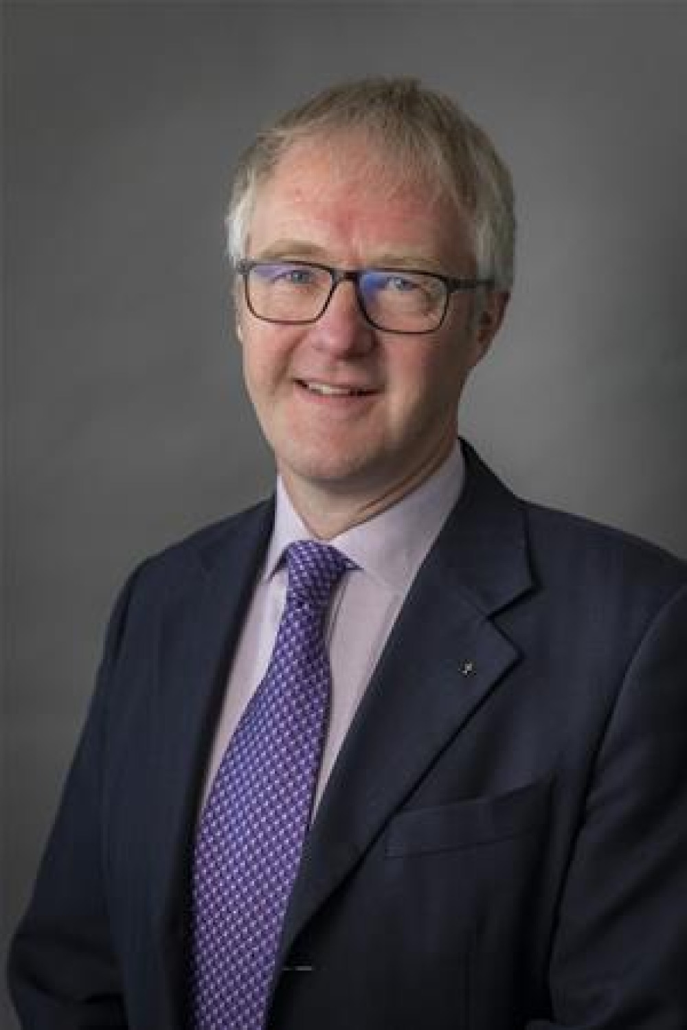 Cllr Sam Corcoran says we should change our thought patterns about just jumping in the car and instead walk or use public transport if we can. (Photo: Cheshire East Council) 