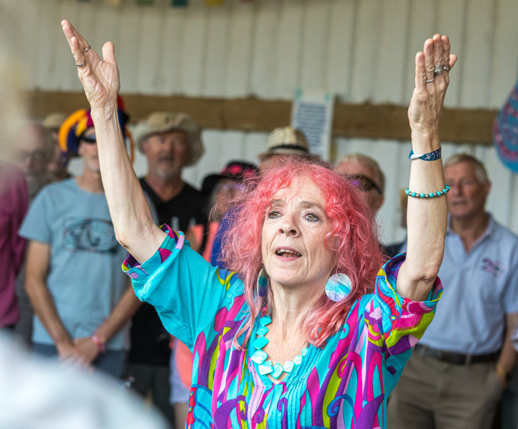 Fun Singing for Wellbeing and Joy