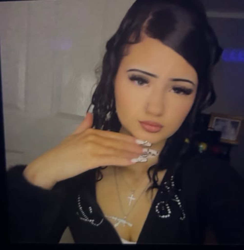 Olivia, 16, was last seen on Wednesday night (image via Warwickshire Police)