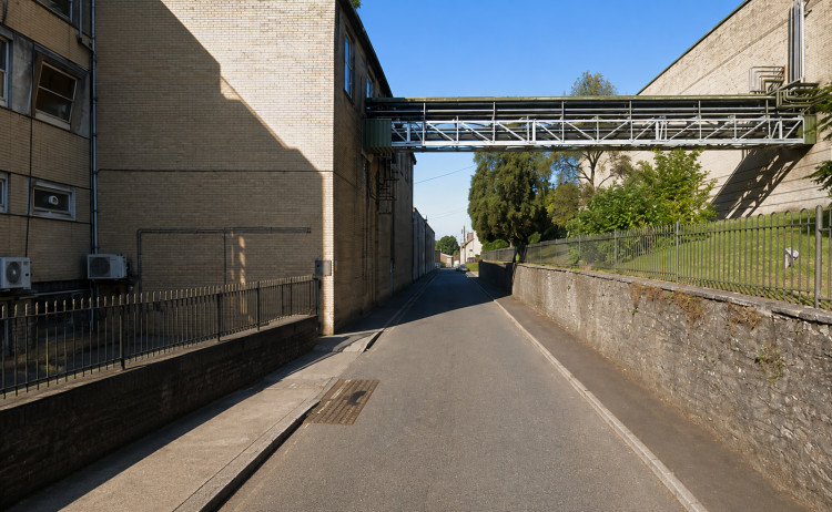 Plans have been submitted for a new pipe support bridge over Garston Street at Showerings Cider Mill in Shepton Mallet.