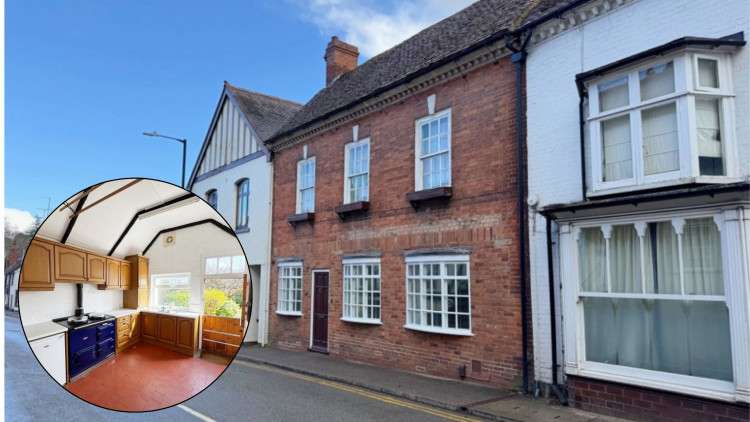 Our property for this week comes courtesy of our exclusive property sponsor Julie Philpot Residential