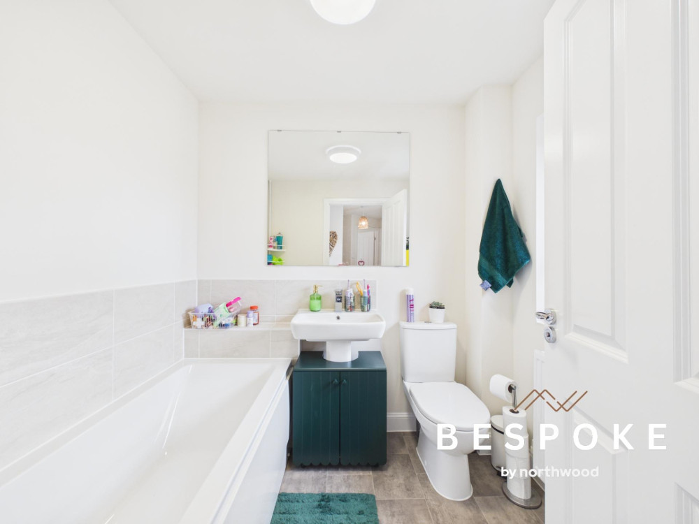 Family bathroom (Credit: Bespoke by Northwood)