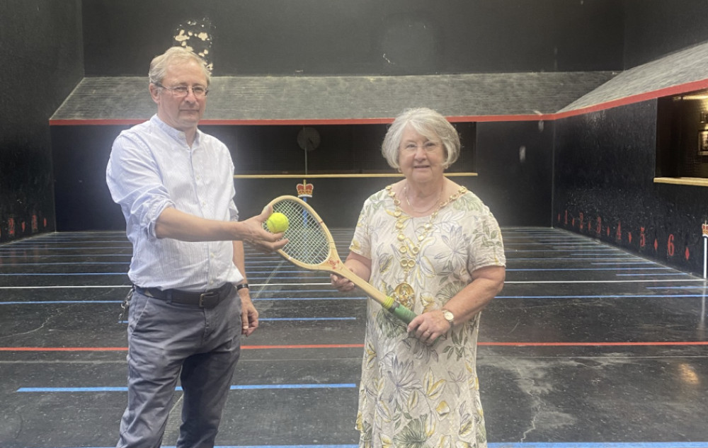 Cllr Redford with club manager Matt Fattorini at the Leamington Tennis Court Club (image supplied)