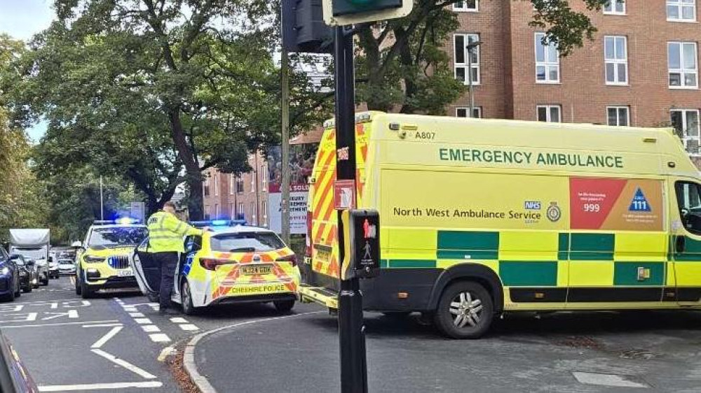Police are urging witnesses to come forward following a crash on Coare Street (Credit: Warren Nesbit)
