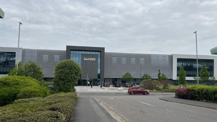 The betting firm will reportedly lose 300 jobs from the Stoke-on-Trent headquarters (image via Nub News)