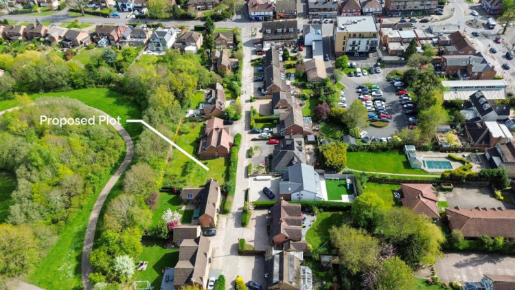 The land is for sale on Green Lane (image via RightMove)