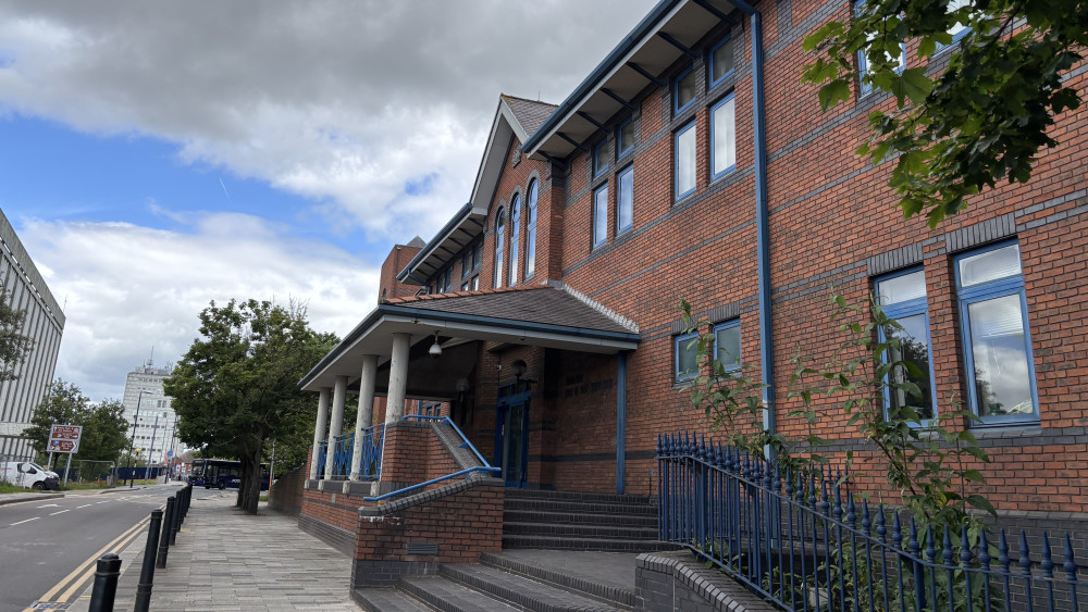Corey Hughes and Connor Edward Cartlidge appeared at Stoke-on-Trent Crown Court (image via Nub News)