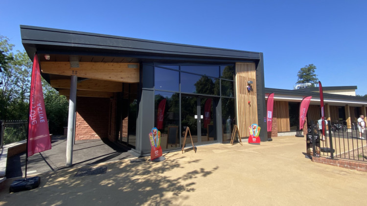 Abbey Fields Swimming Pools opened in July (image by Nub News)