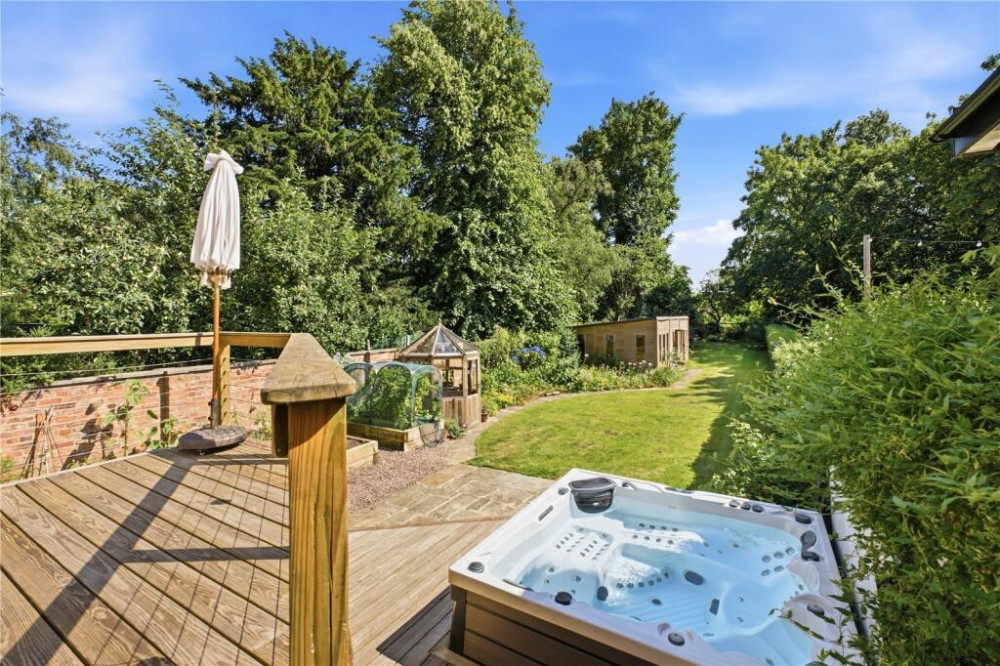 Our friends and sponsors at Julian Wadden present this 'masterpiece' Victorian semi-detached in Heaton Mersey (Image - Julian Wadden)