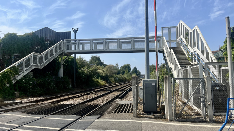 Should Manor Road, Richmond become a CPZ? (credit: Nub News).