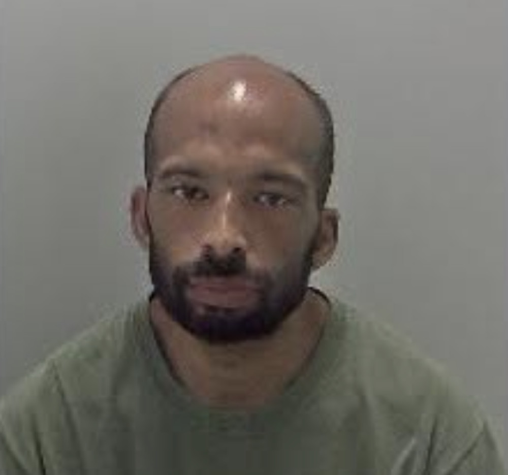 Police seek John Williams aged 36, wanted on recall to prison after failing to appear in court (image via Leamington Police) 
