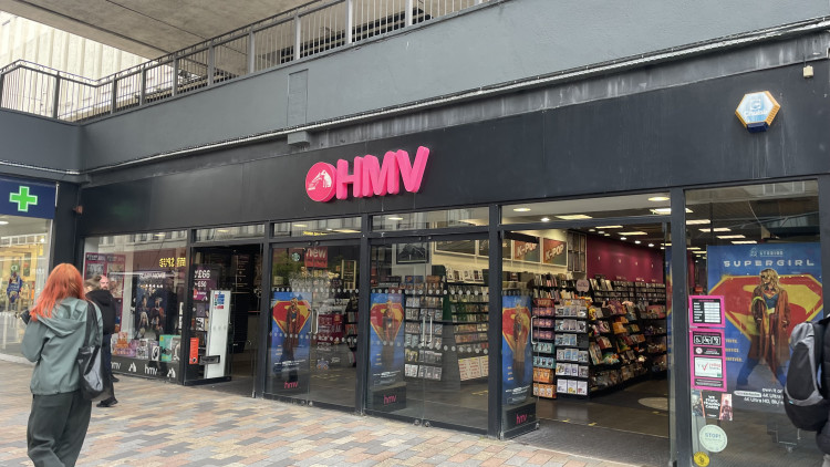 Blossoms will be hosting an album signing at Stockport town centre's HMV from 4.30pm on Wednesday 7 October (Image - Nub News)