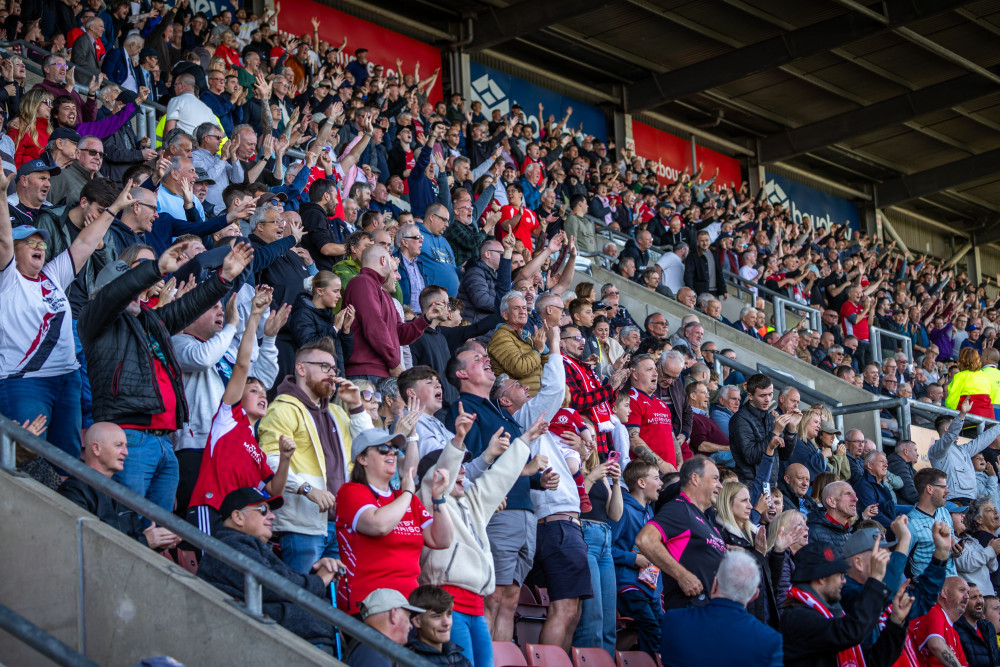 Crewe Alexandra v Rochdale