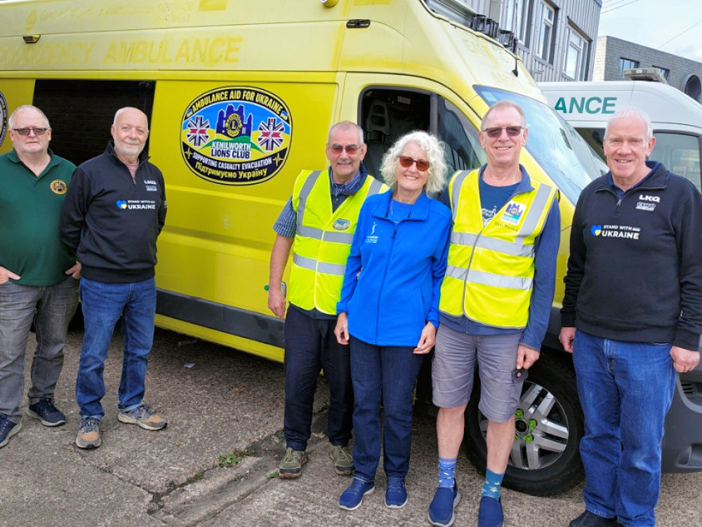 The Kenilworth Lions team taking part in this latest mission to Ukraine (image supplied)