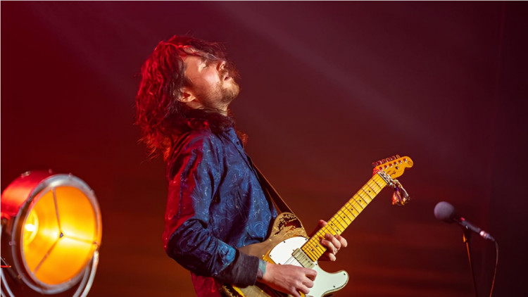 Dom Martin & Band