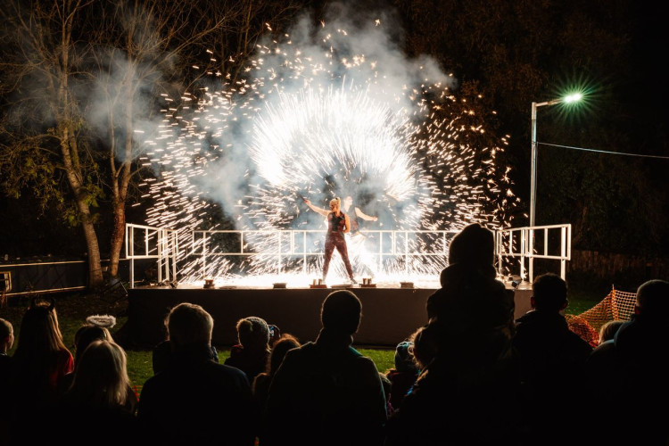 The Fleur de Lys hosts its Halloween Fireworks Party on 31 October, featuring fire shows, live music, kids' activities, and a fireworks display (image via Alex Bradbury Photography)