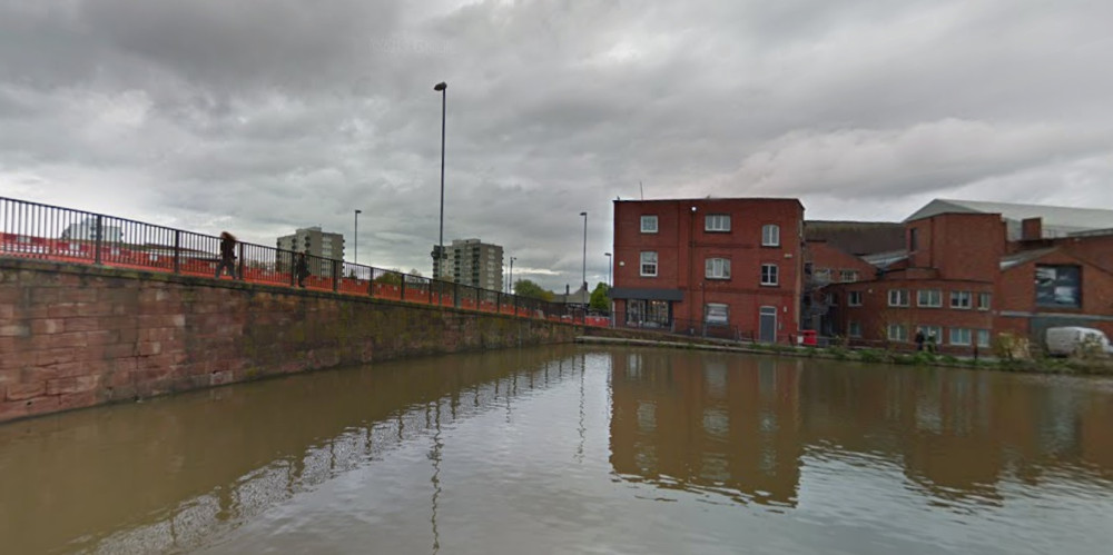 Two fire engines from Chester were called to a barge well alight along the canal off Frodsham Street (Image: Google Maps)