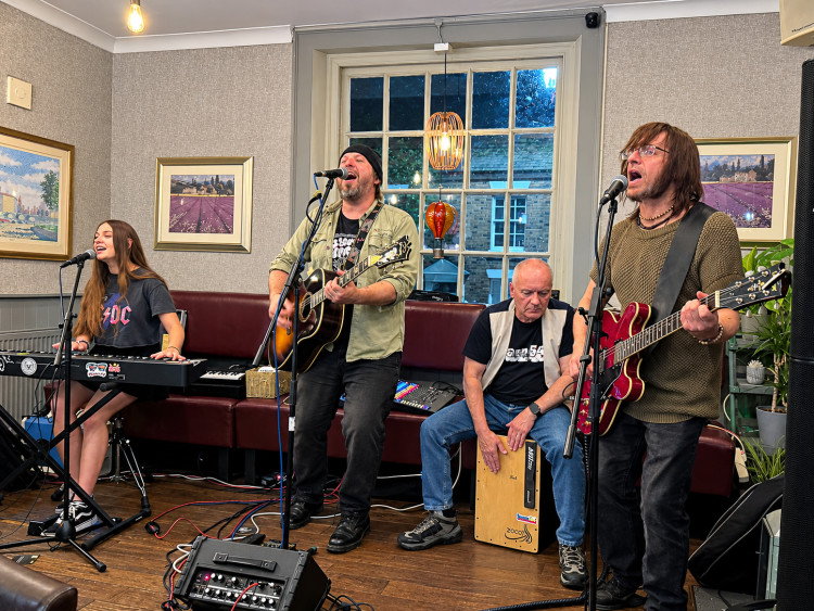 German indie pop/rock duo barn54 rocked Nantwich with an energetic live performance at The Wilbraham Arms on 2 October (Photo: Jonathan White).