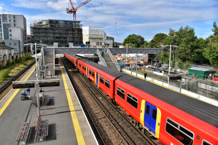 TfL has rejected calls for a new London Overground service atTwickenham Station (Credit: Grahame Larter)