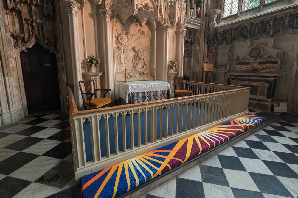 A new art piece, 'The Light of Salvation' by Katie Jones, inspired by Beauchamp Chapel, has been unveiled at St. Mary's Church in Warwick (image supplied)