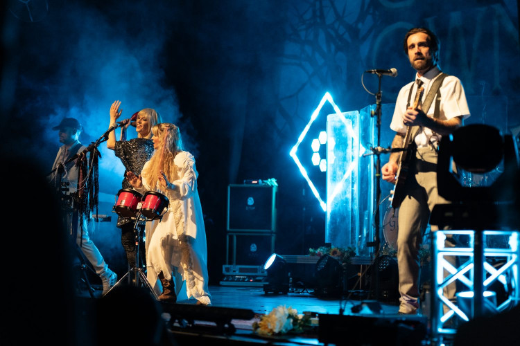 Go Your Own Way: The Fleetwood Mac Legacy