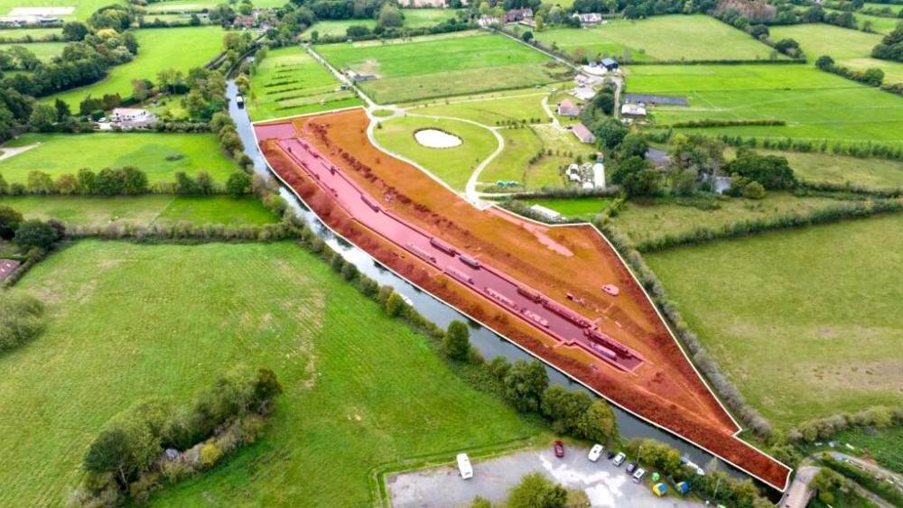 The marina is located off Bakers Lane next to the Black Boy pub and Grand Union Canal (Image via RightMove)