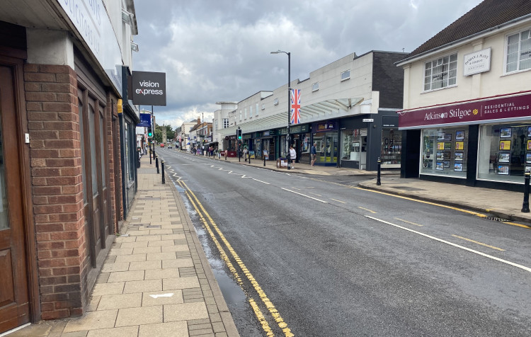 Emergency services were called to the scene on Warwick Road (image by Nub News)