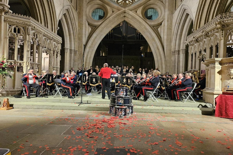 Wells Cathedral’s poppy drop will conclude a free Remembrance Sunday service featuring Fauré’s Requiem on 8 November at 3pm.