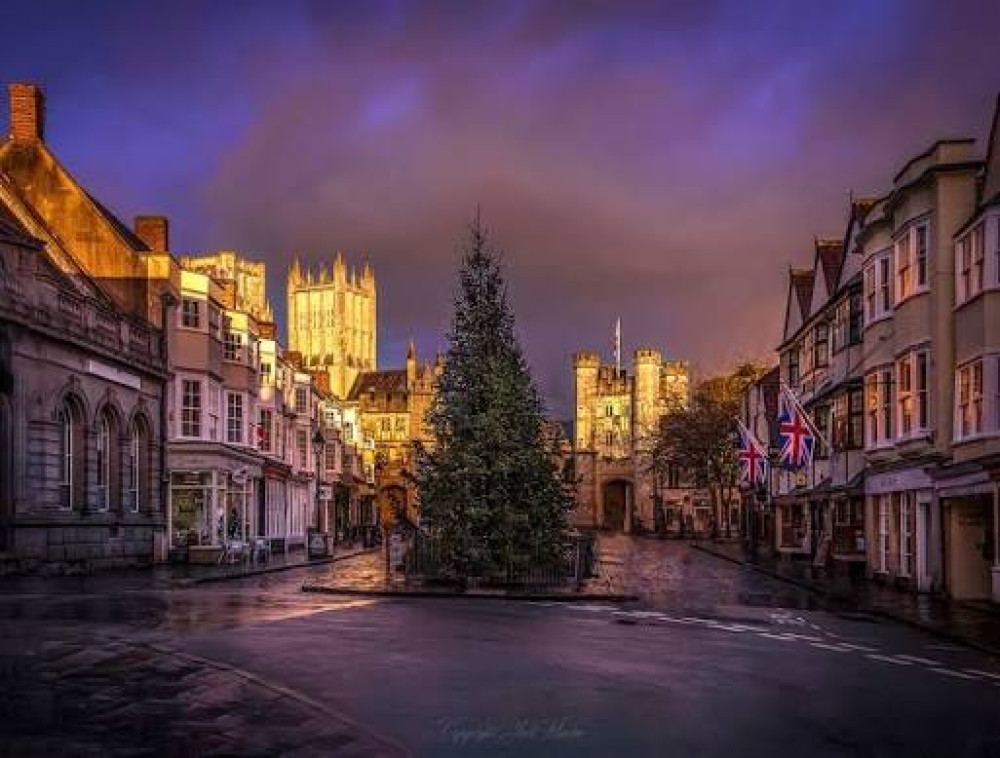  Wells announces new Christmas lights, a family trail and a two-day market with more than 200 artisan stalls on 12 and 13 December.