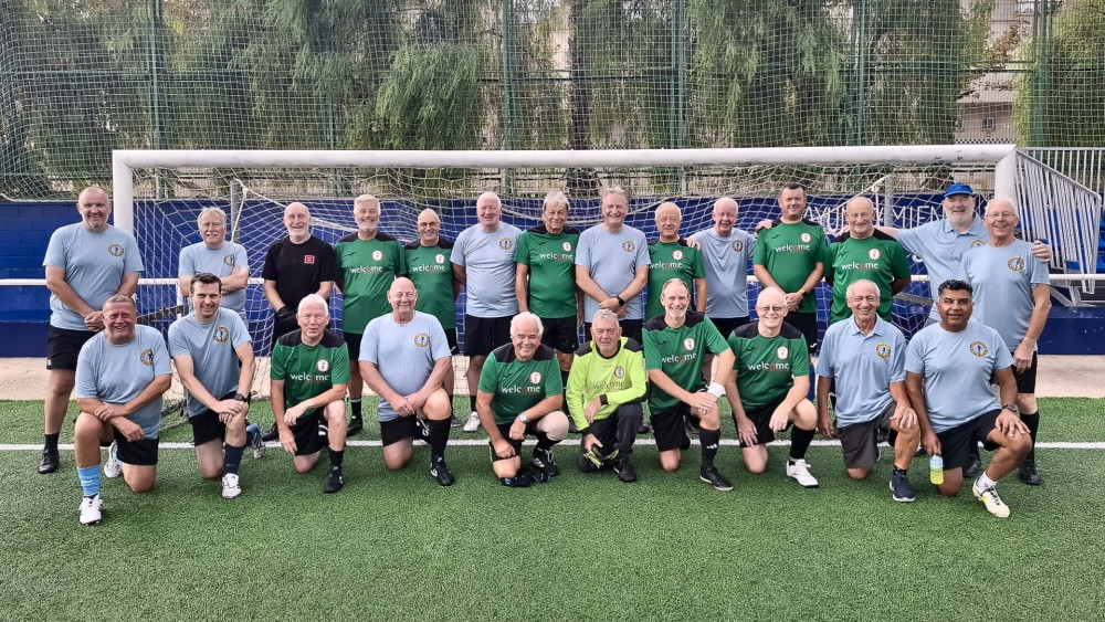 Nantwich and Los Marineros walking football team squads ahead of the match (Photo: Nantwich Barony Walking Football).