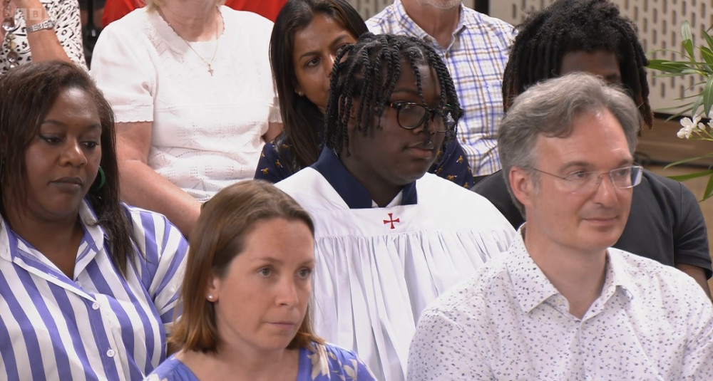 Ismael awaits the final verdict with his family. 