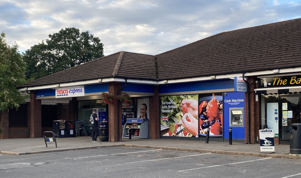 Tesco Express has reopened (image by Nub News)