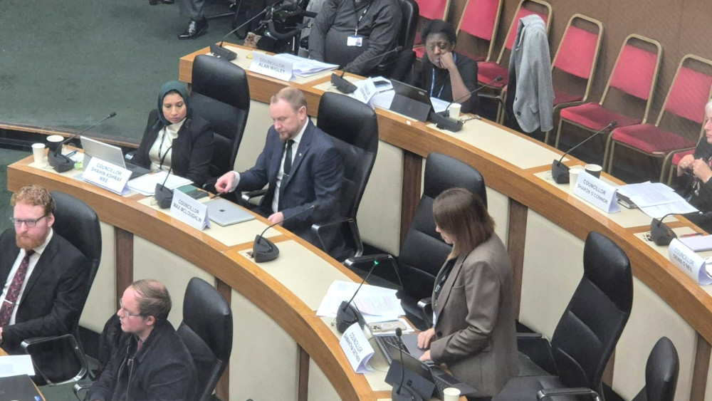 The fallout from the resignation of the three played out at an often tense extraordinary full council meeting which saw clashes between councillors (Image via LDRS)
