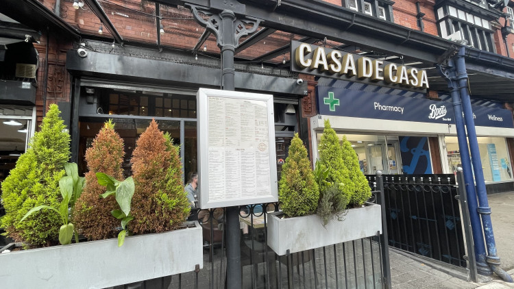 Casa De Casa in Heaton Moor has received the Gold Seal Good Food Award, a national accolade celebrating top food and hospitality (Image - Nub News)
