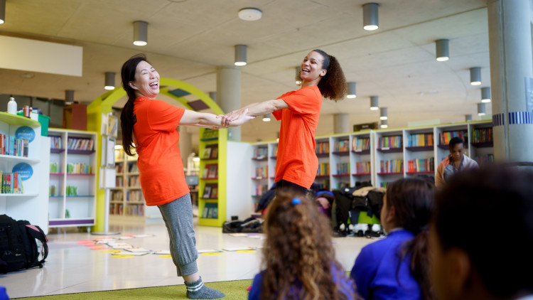 Upswing is bringing free circus performances and family play sessions to five libraries in Stoke-on-Trent and wider Staffordshire (image via Upswing)