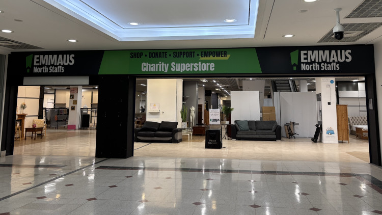 The new shop on the main floor of The Potteries Shopping Centre has opened (image via Nub News)