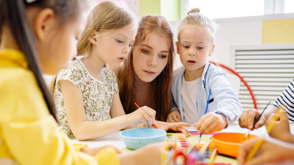 The report was carried out by Dame Rachel de Souza, the Children's Commissioner for England (Credit: Canva)