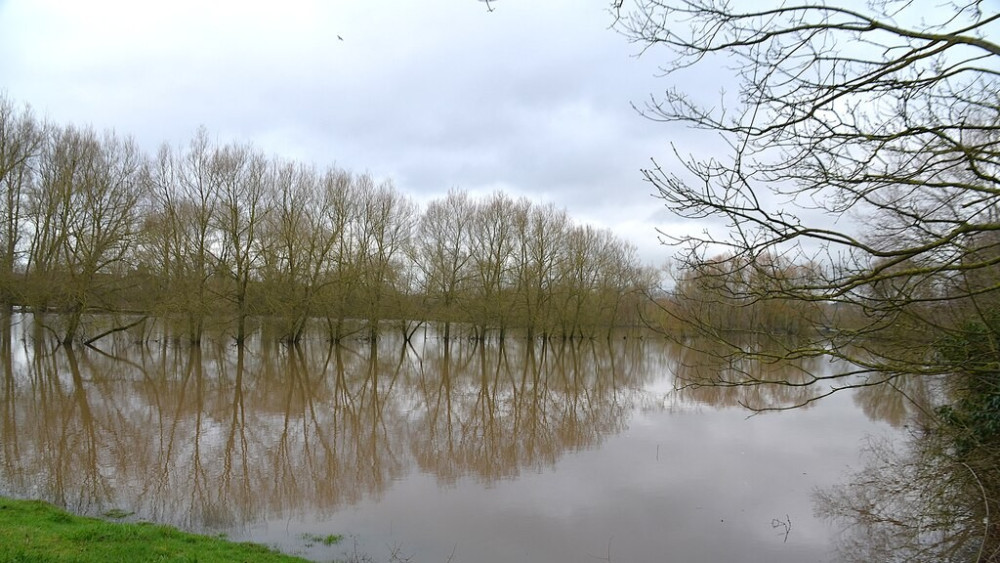 How are you dealing with the bad weather? (image via  Rod Grealish on Geograph)