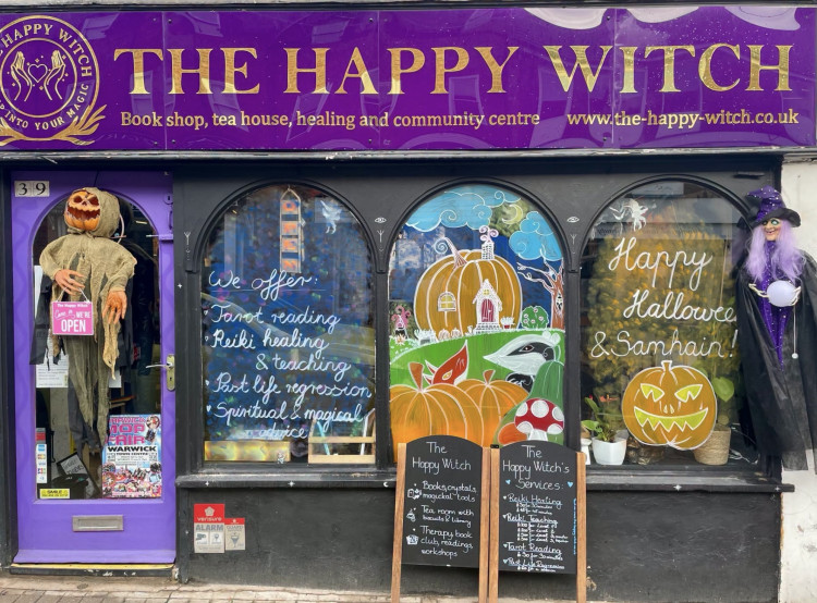 Warwick Town Council has opened voting for the 2026 Warwick Haunted Windows Competition, which closes at 12 noon on Friday, 30 October 2026 (image via Warwick Town Council)