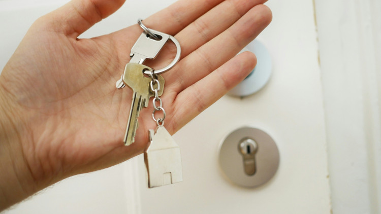 FSG Estate Agent details how long it can take to sell a property in Twickenham (credit: Unsplash).
