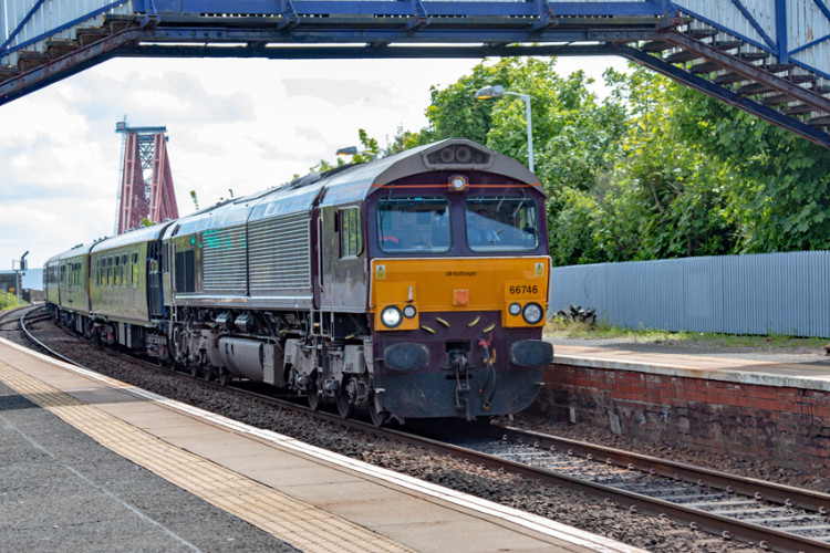 The excursion will be hauled by two Class 66 Diesels (image via Wikimedia Commons)
