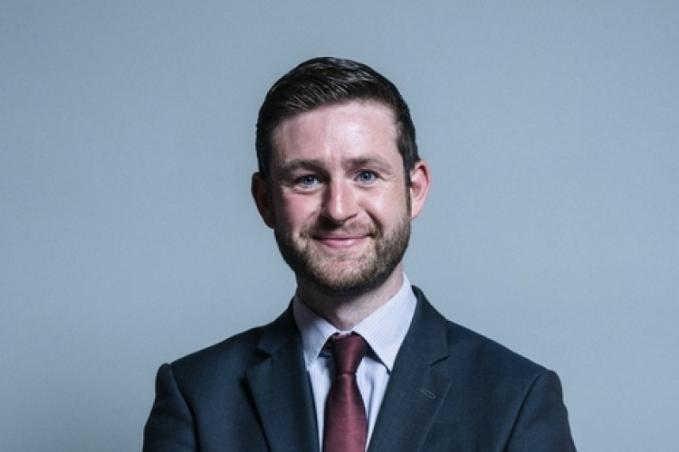 Jim McMahon, local government minister