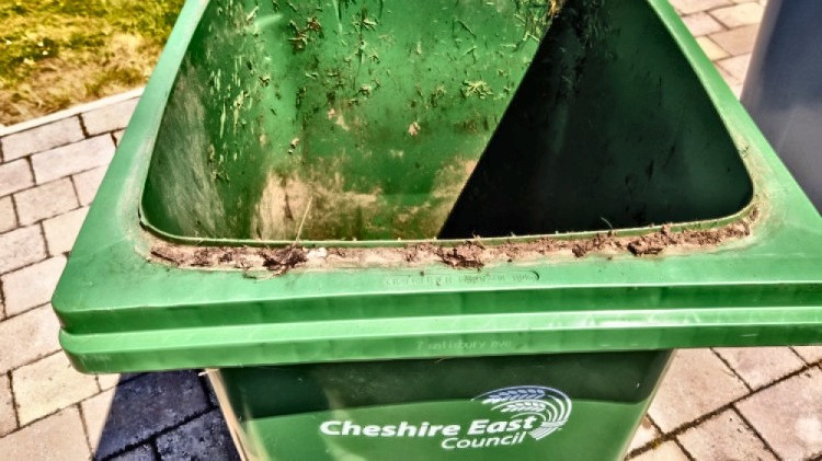 Cheshire East Council has increased the cost of its Garden Waste Recycling Scheme by £5, rising from £69 in 2026 to £74 next year (Photo: Ryan Parker/Nub News).