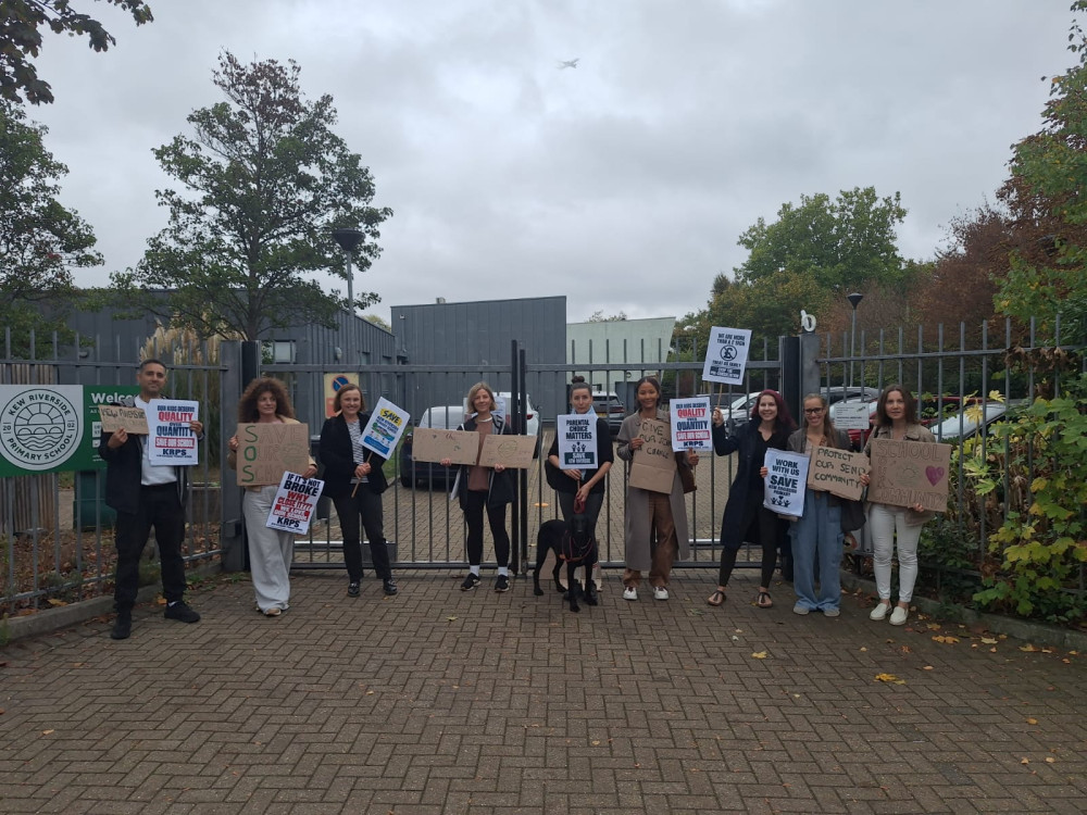 Parents protesting outside Kew Riverside Primary School. which faces closure (Credit: Save Kew Riverside Primary School Campaign)