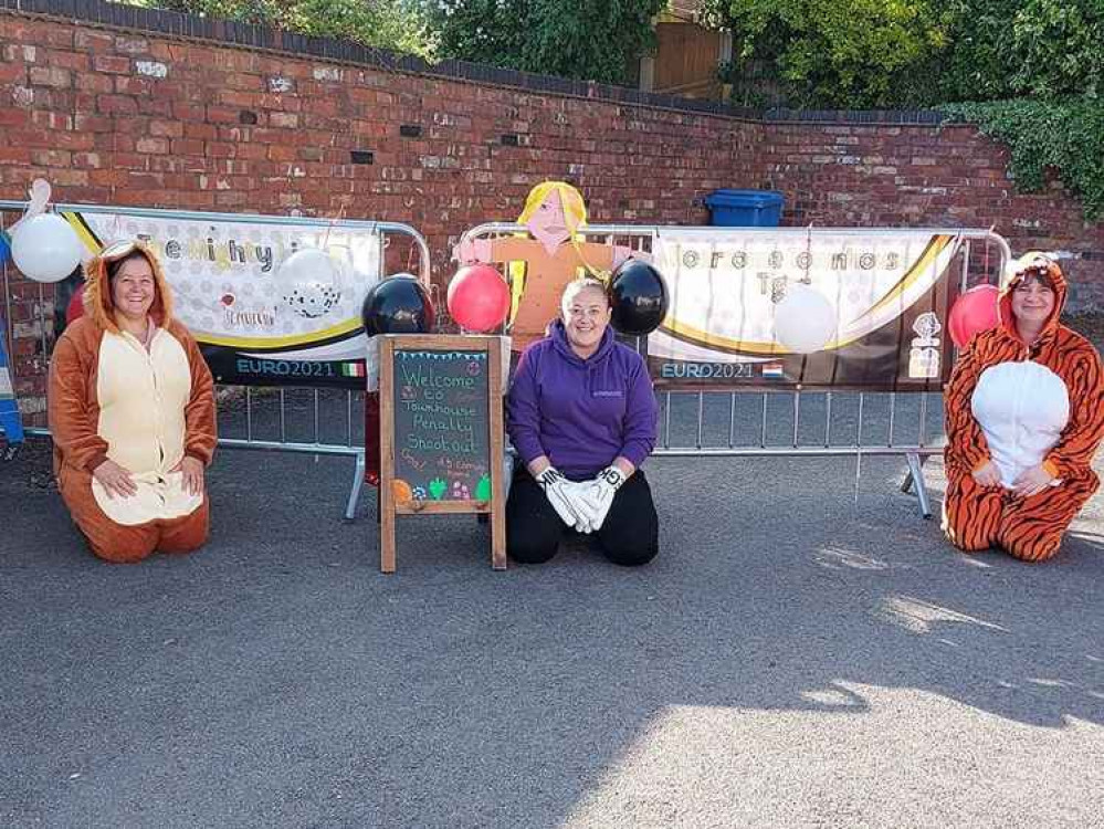 Parent Penalty Shootout – Julie Henshall as Mighty Lion, Natalie Peever Townhouse Goalie and Jenny Thomas as Roarsome Townhouse Tiger Parent Penalty Shootout – Julie Henshall as Mighty Lion, Natalie Peever Townhouse Goalie and Jenny Thomas as Roarsome Townhouse Tiger