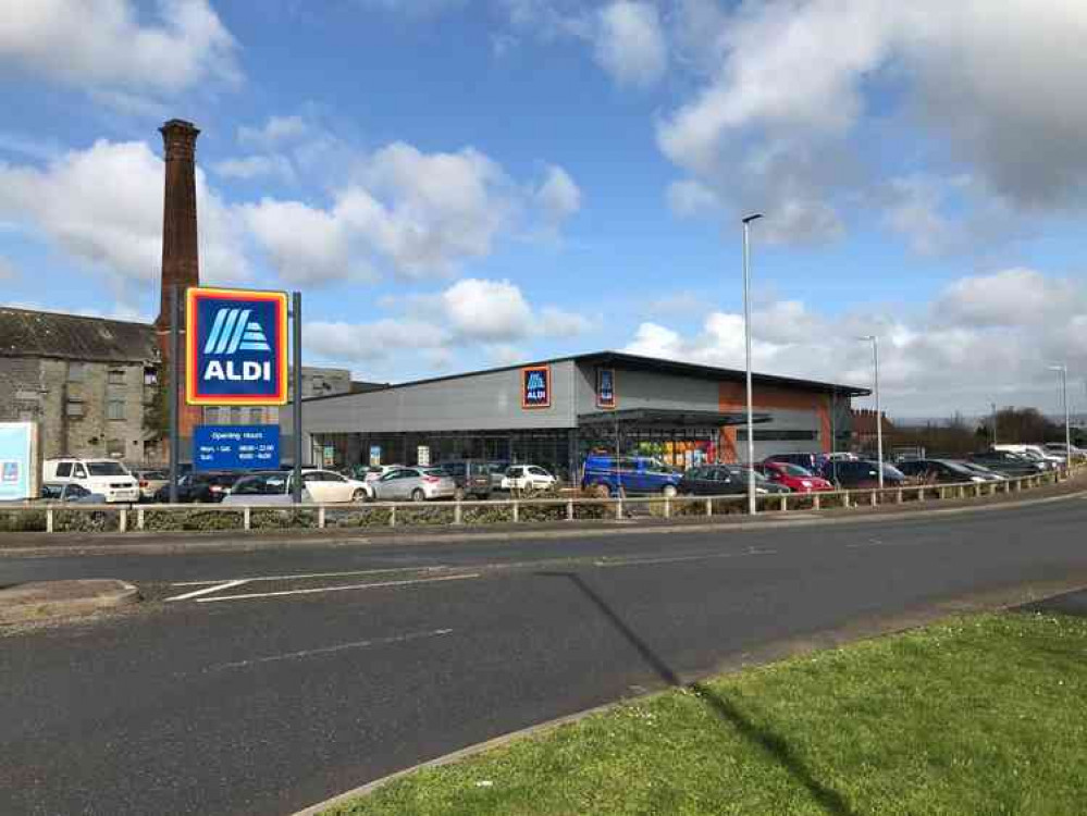 Aldi in Glastonbury - see today's supermarket opening times Aldi in Glastonbury - see today's supermarket opening times